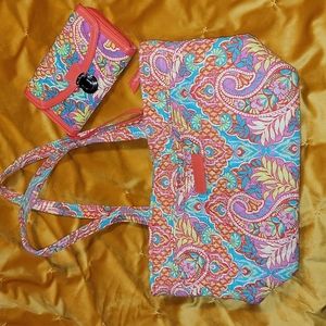 NWOT Very Bradley Mandy w/ Matching Wristlet Wallet